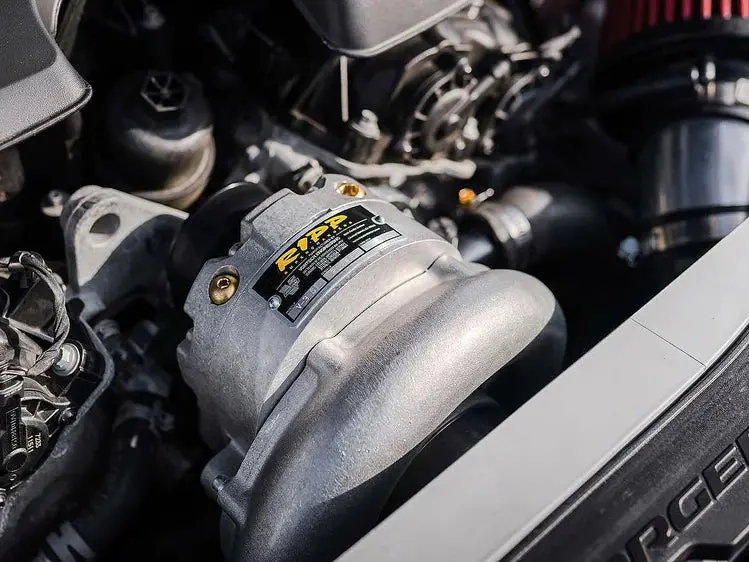 Ripp Superchargers 2015 - 2017 Chrysler 300 Supercharger Kit 3