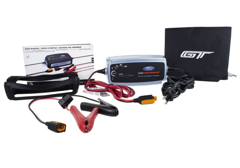 Ford Racing Ford Gt Battery Charger Kit (Us Models Only) 1