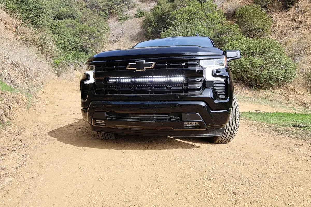 2022+ Chevrolet Silverado 1500 Single 40In Light Bar 1