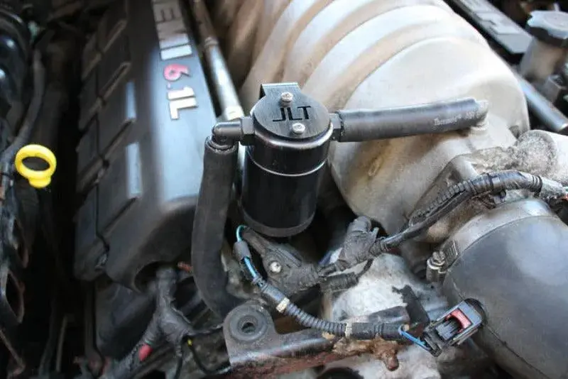 J&L 3.0 Oil Separator (2005-10 6.1 Hemi Passenger Side) 1