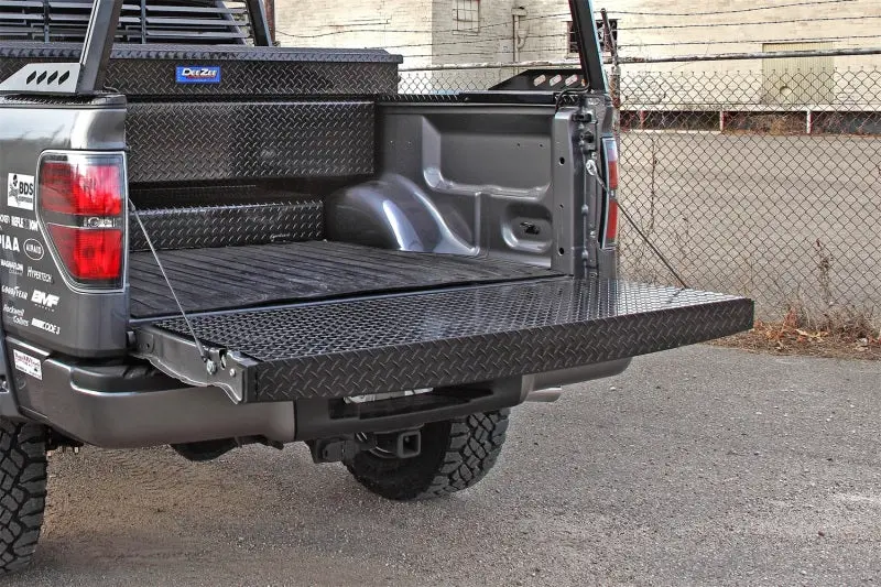 Deezee 19-23 Dodge/Ram Ram Tailgate Protector Full Black-Tread 2