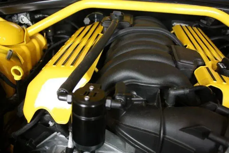J&L 11-23 Charger / Challenger/ 300 6.4L Hemi Passenger Side Oil Separator / Catch Can 3.0 1