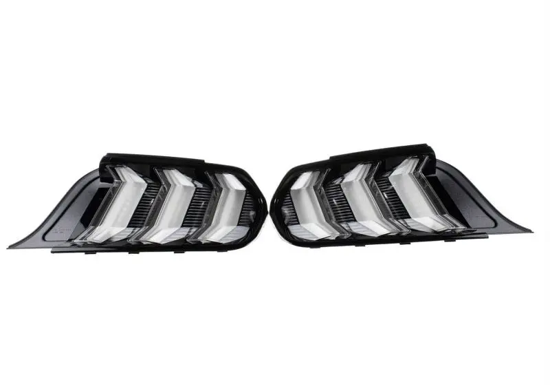 Ford Performance 2018+ Mustang Clear Tail Lamp Kit (Pair) 2