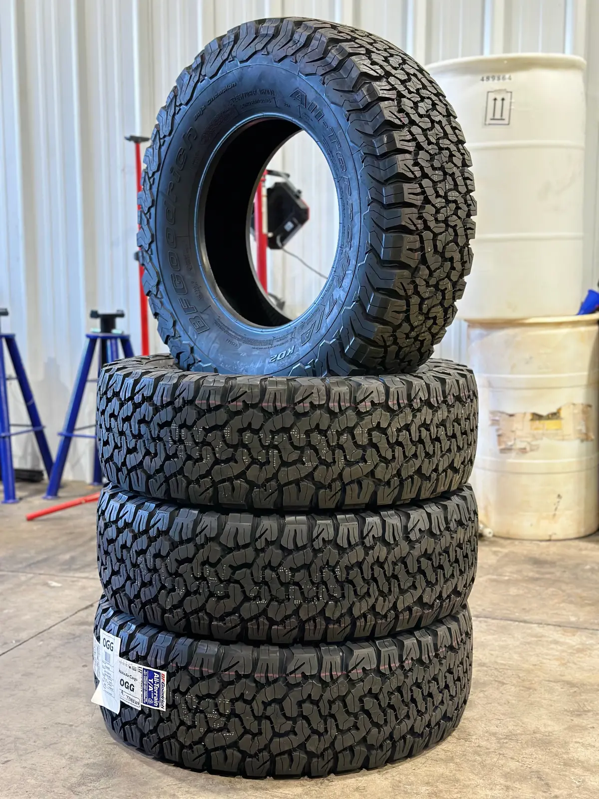 Bf Goodrich All Terrain 285/70R17 116Q (Sold As 4Pcs) 1