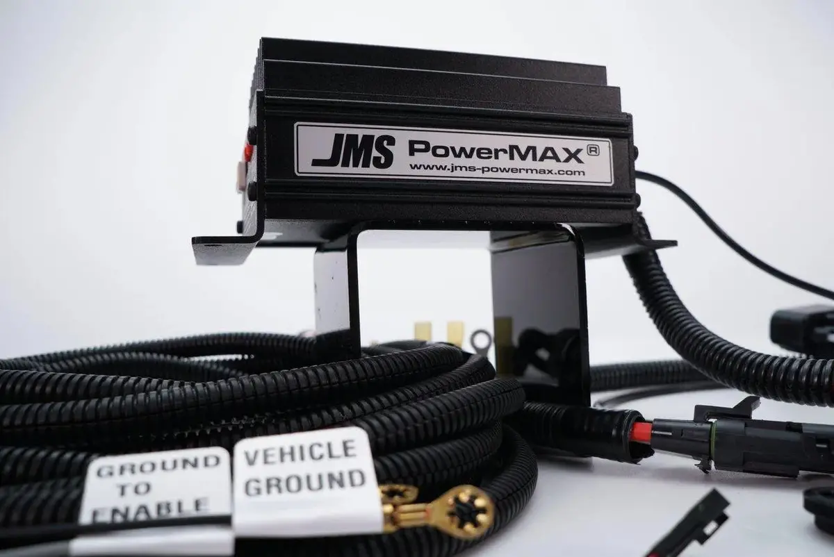 Jms Fuelmax - Trackhawk/ Hellcat Durango  Fuel Pump Voltage Booster V2 - Plug And Play Dual Output - P2020ppd18 1