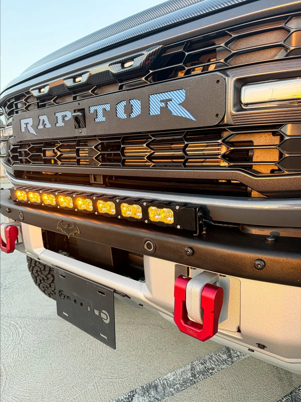 2021+ Ford Bronco Modular Bumper 30In Light Bar - Pro 2