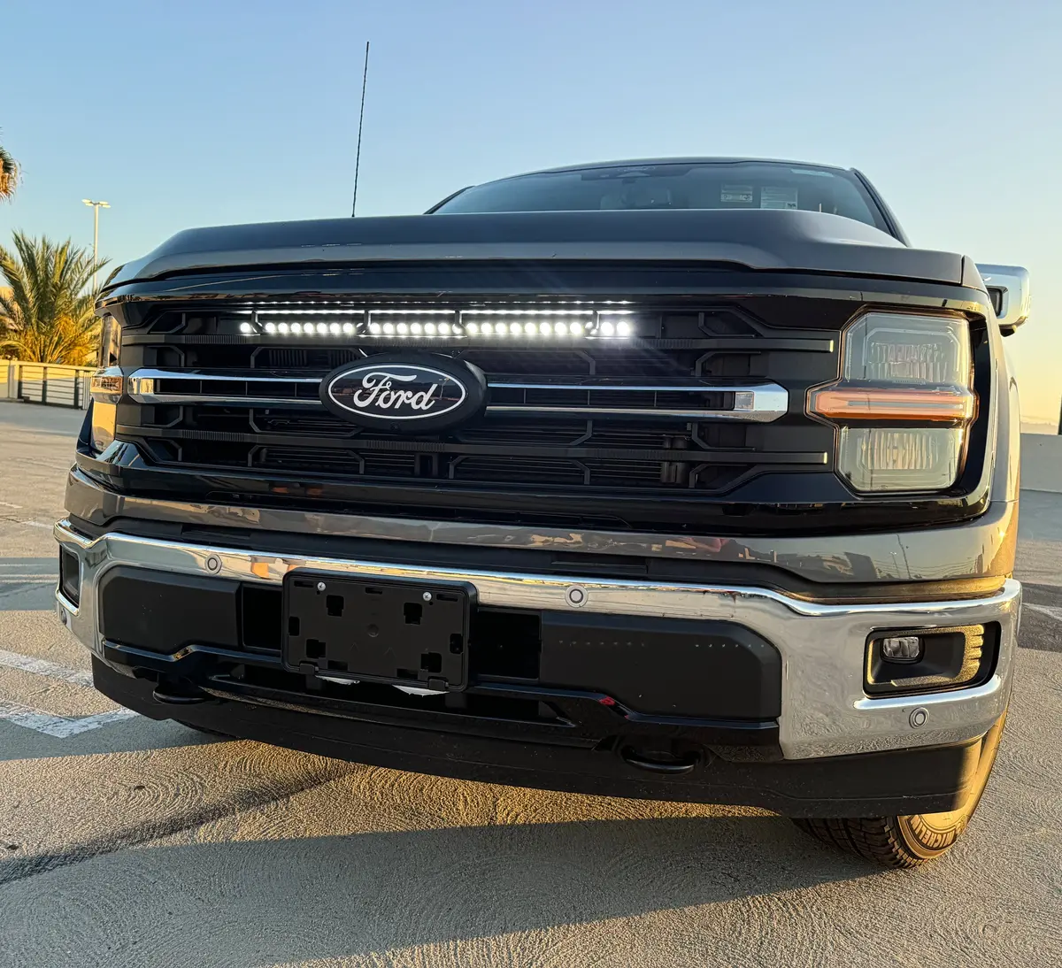 2024+ Ford F150 Single 30In Light Bar 1