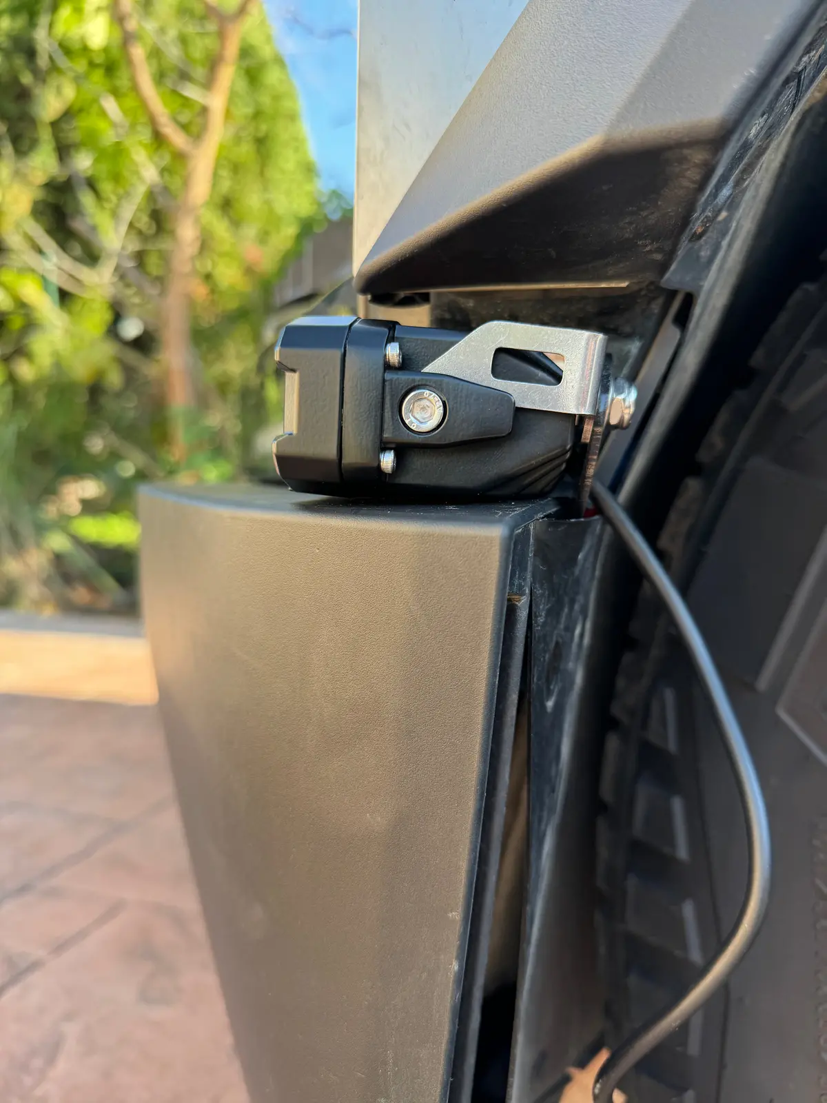 Tesla Cybertruck Bumper Light Pods 2