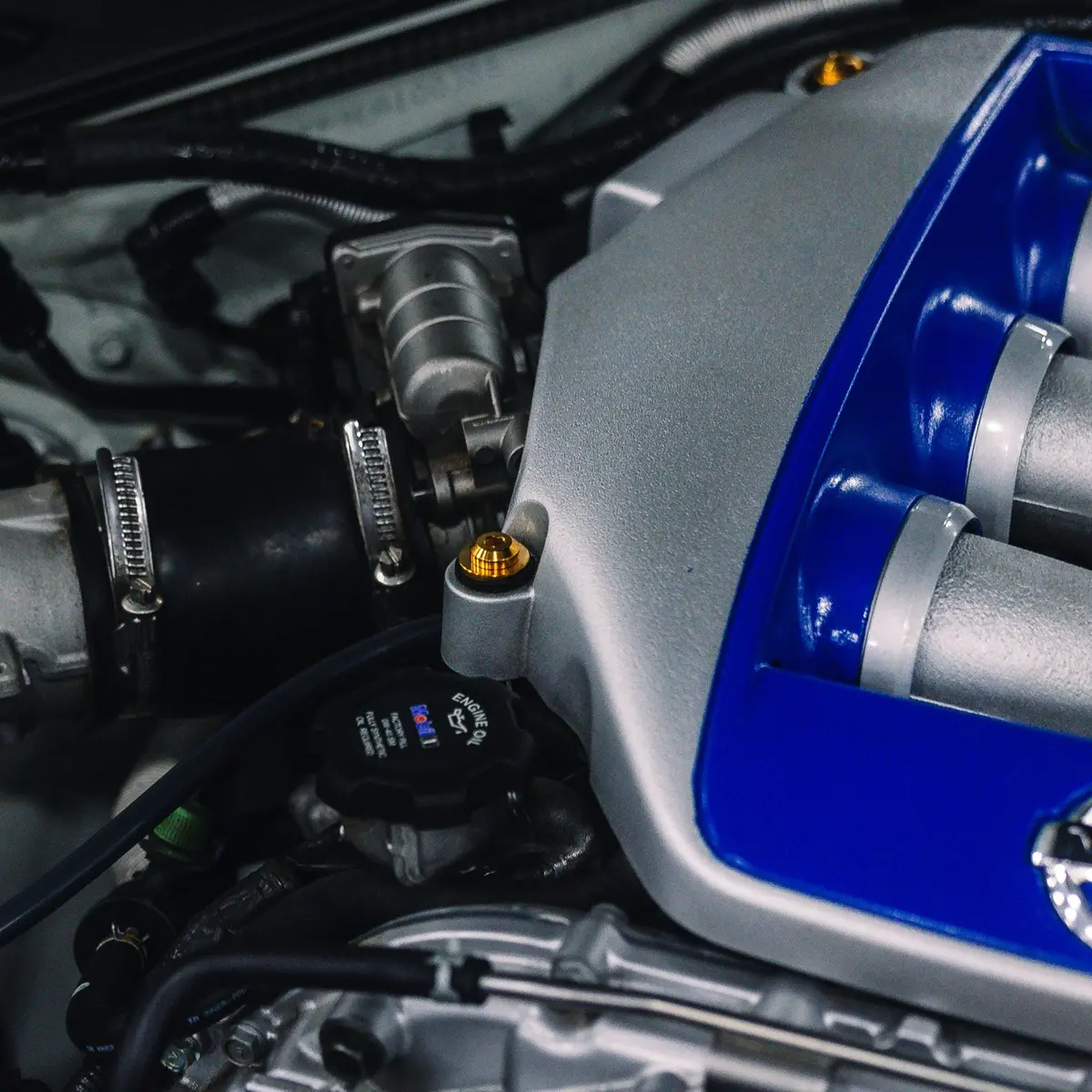 Titanium Hardware Engine Cover Kit - Nissan Vr38dett Engine 3