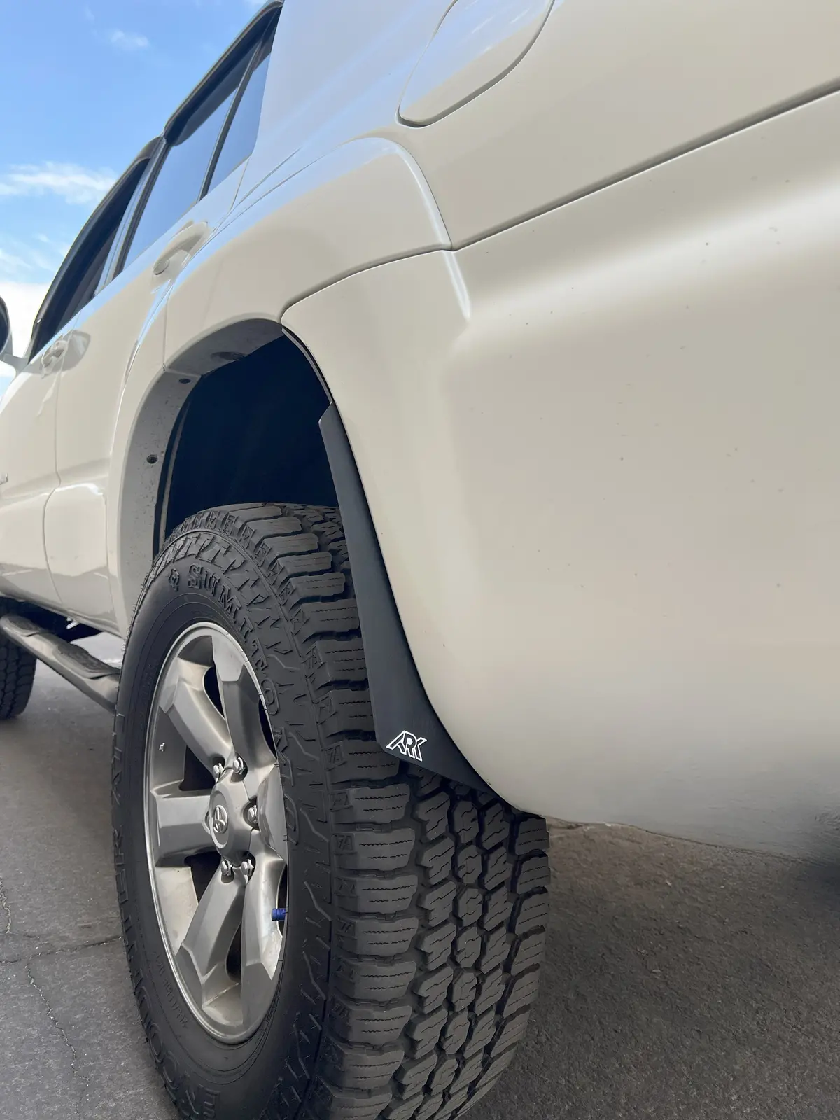 Micro-Flare Mud Flap Removal Kit for 2006–2009 Toyota 4Runner - Image 3