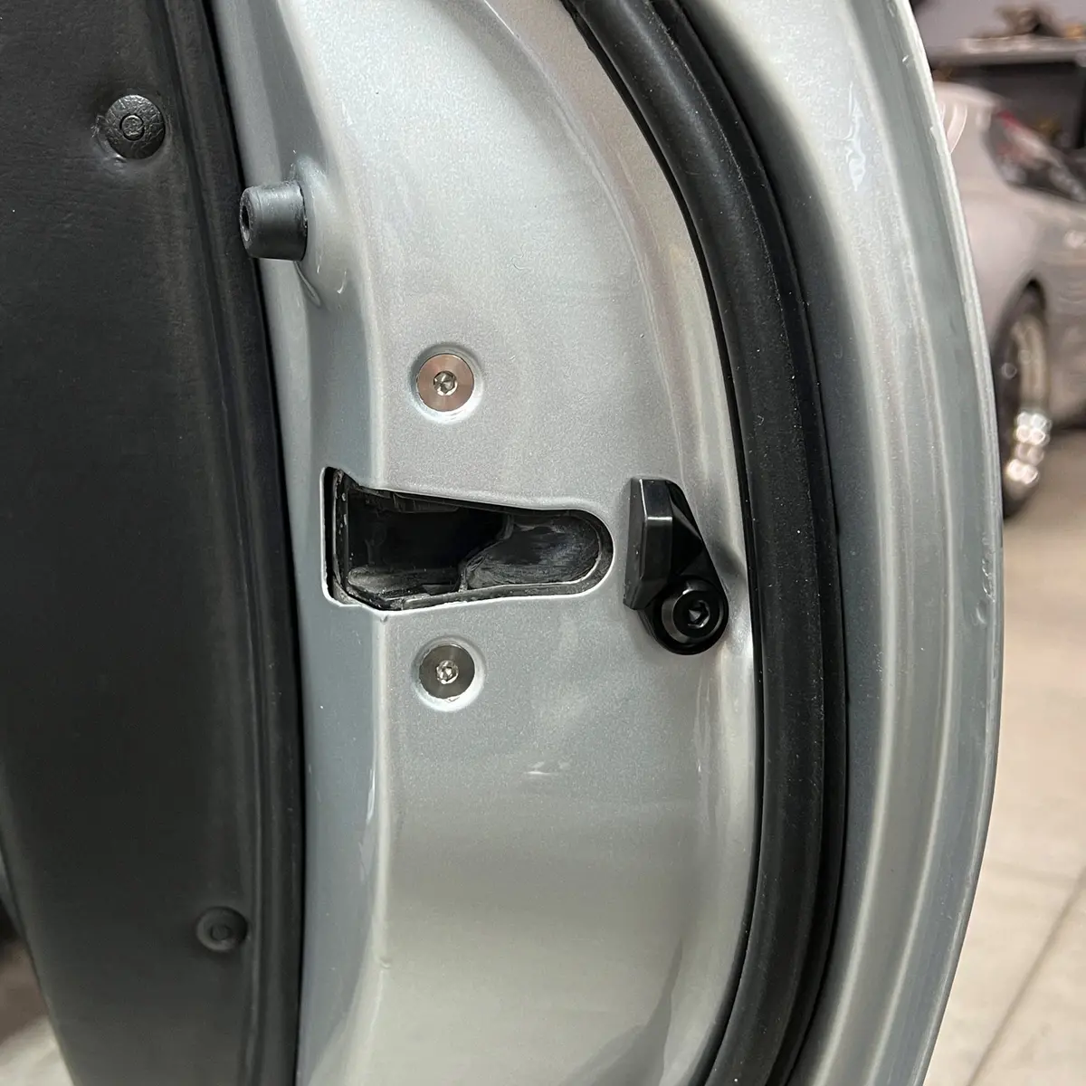 Titanium Hardware Door Kit - Toyota Supra Mkiv (1993-2002) 3