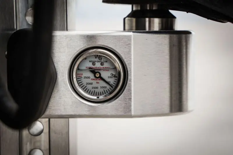 Weigh Safe 10In Drop Hitch W/Built-In Scale & 2In Shank (10K/12.5K Gtwr) W/Ws05 - Aluminum 2