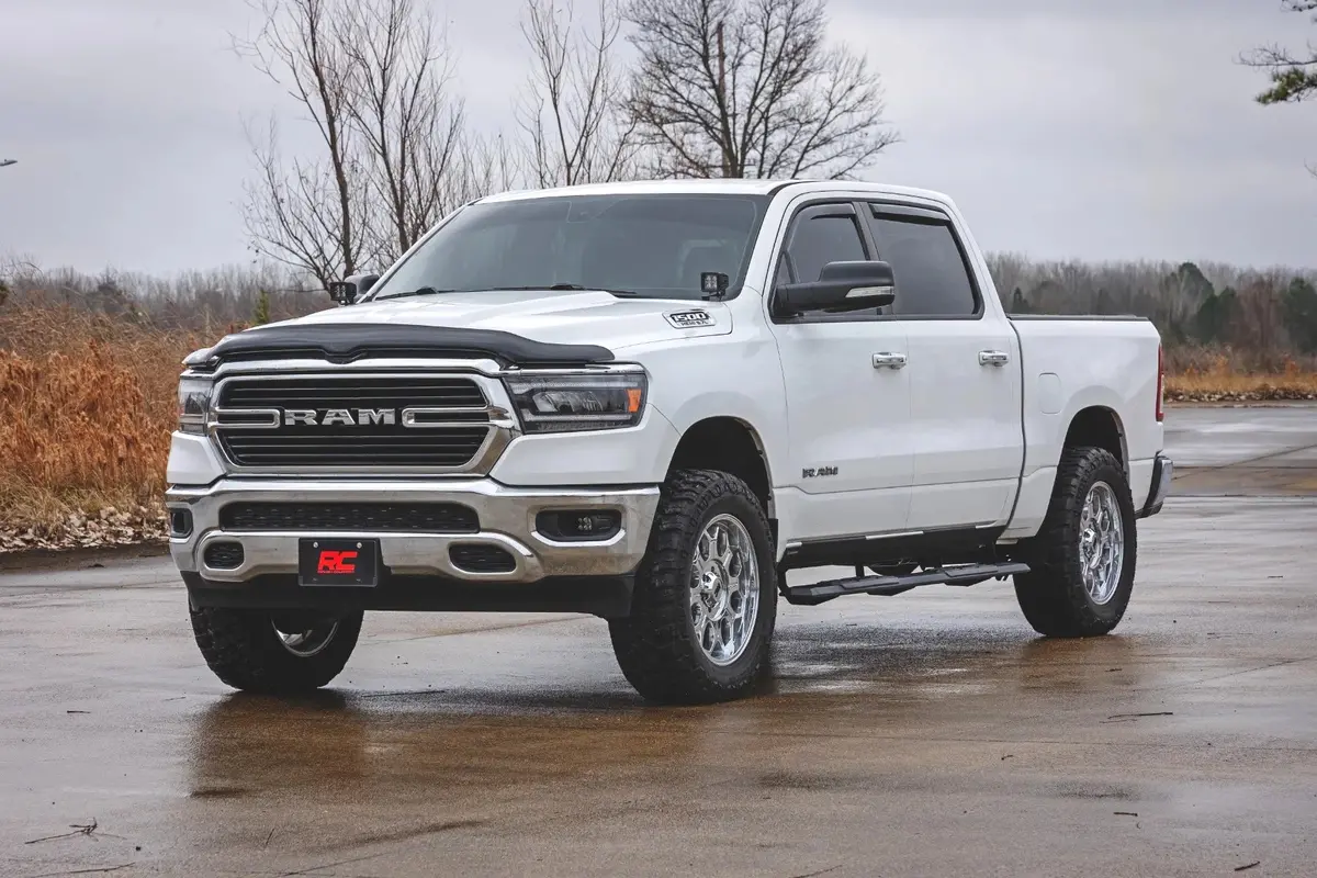 Rough Country Tr2 Running Boards Ram 1500 (19-26)/1500 Trx (21-24) Crew Cab 2