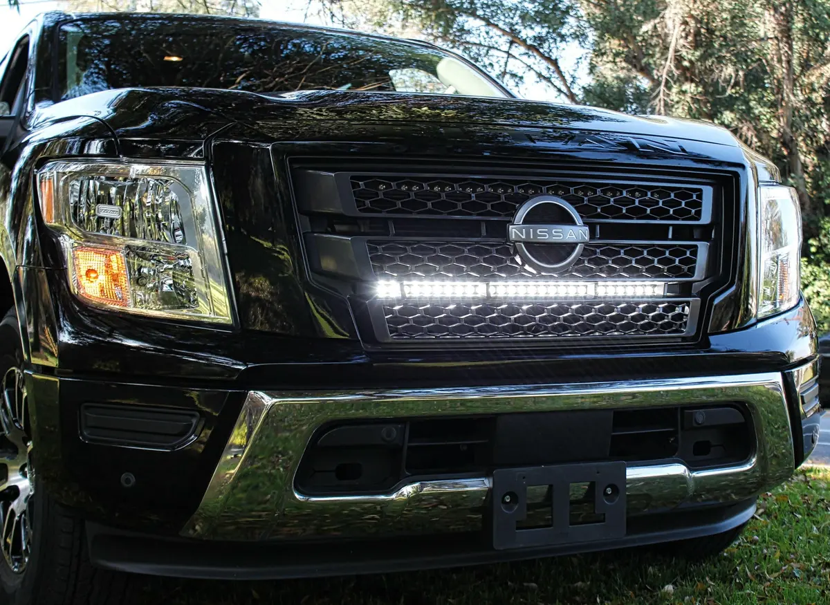 2017+ Nissan Titan Single 30In Light Bar 2