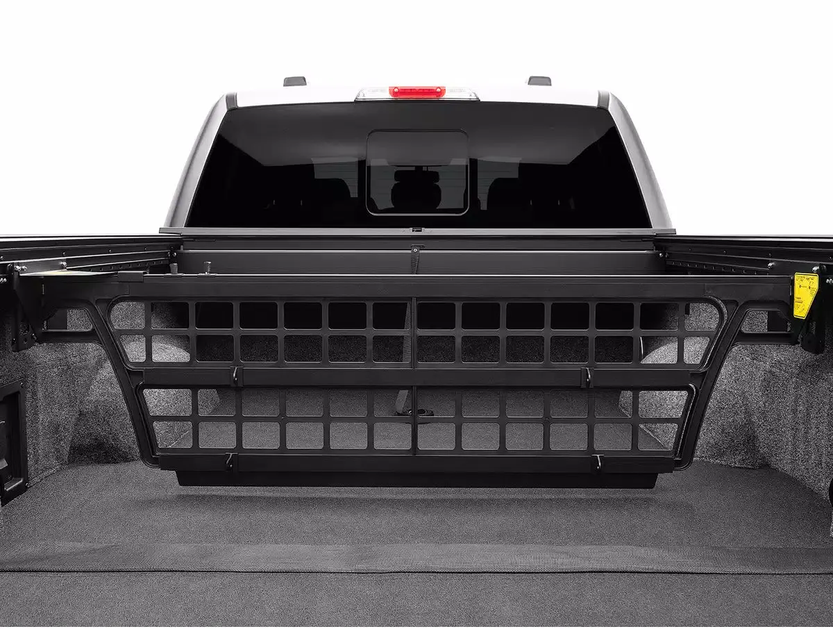 Roll-N-Lock 2019+ Ram 1500 & Trx Bed Cargo Manager 1