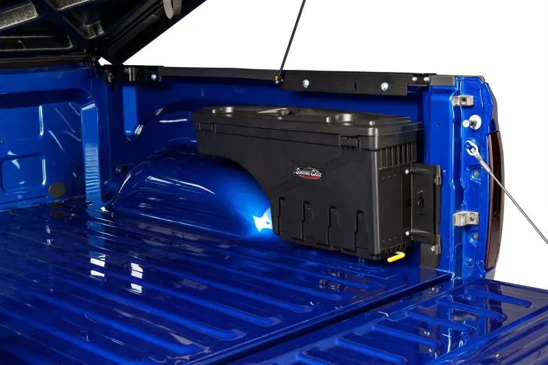 Undercover 02-18 Ram 1500 (19-20 Classic) / 03-20 Ram 2500 Passengers Side Swing Case - Black Smooth 2