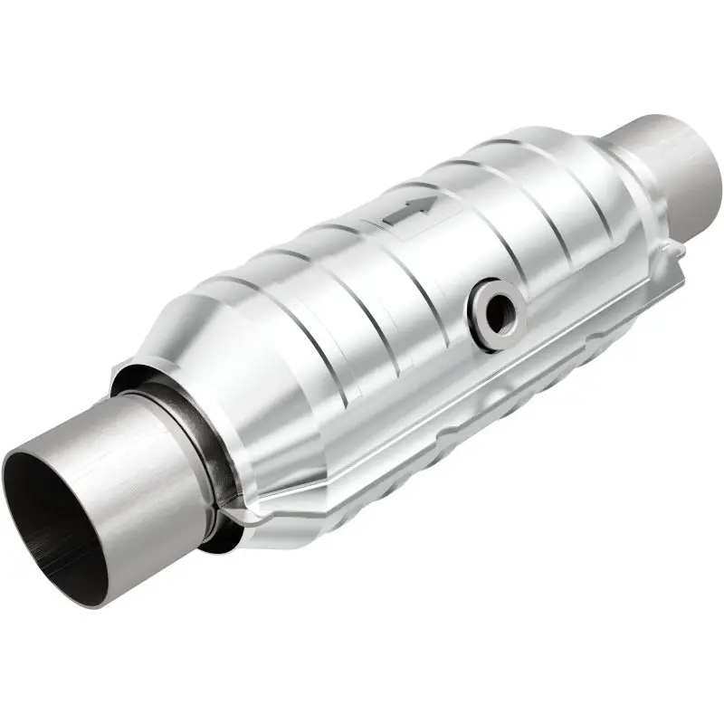 Magnaflow Conv Univ 2.5In Inlet/Outlet Center/Center Round 11In Body L X 5.125In W X 15In Overall L 2