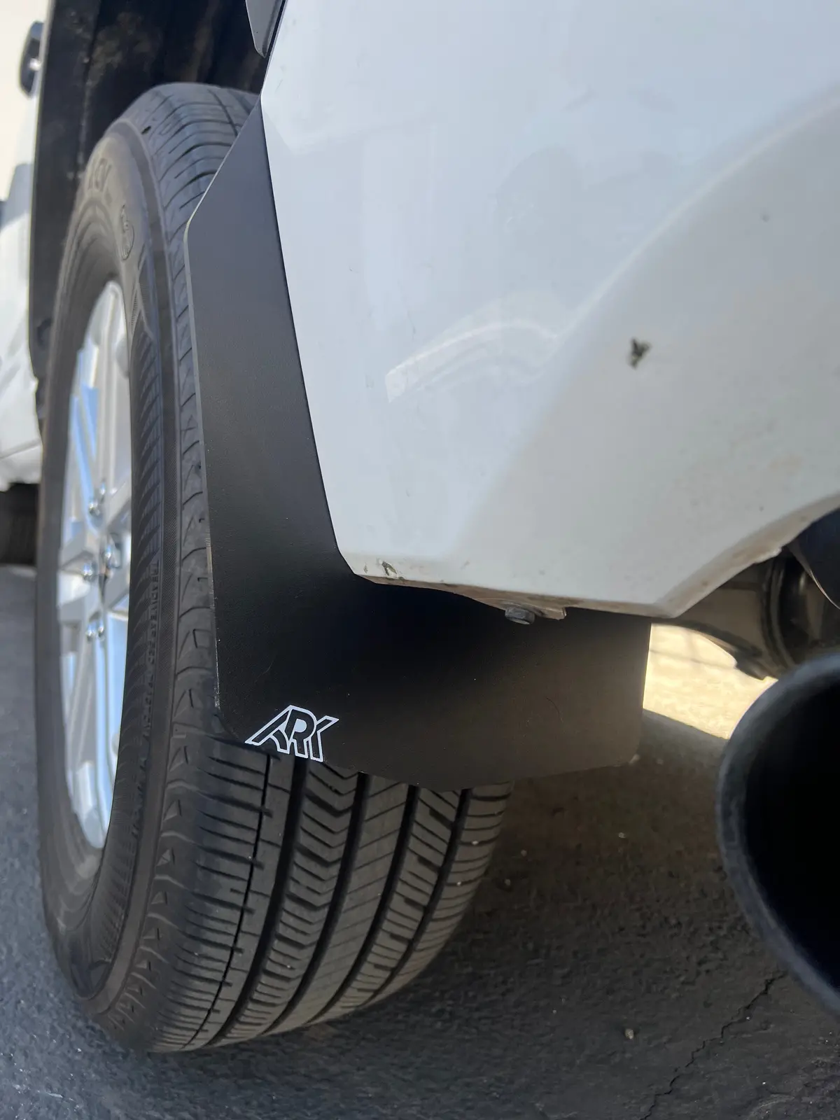 Trixpoly Mid-Height Mud Flaps for 2022–2024 Toyota Tundra - Image 4