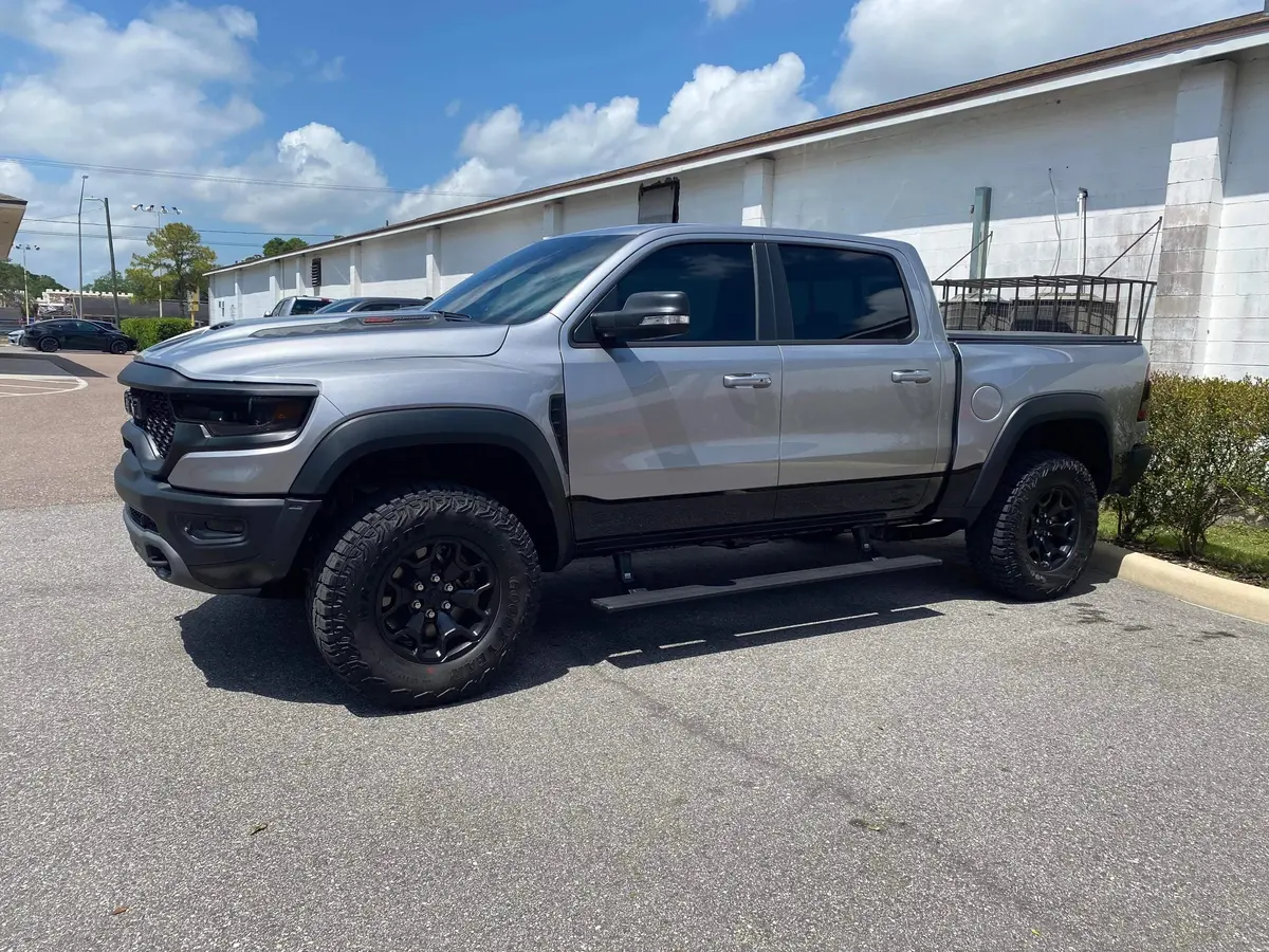 Amp Research 2019-2024 Ram 1500 & Trx Powerstep Smart Series 1
