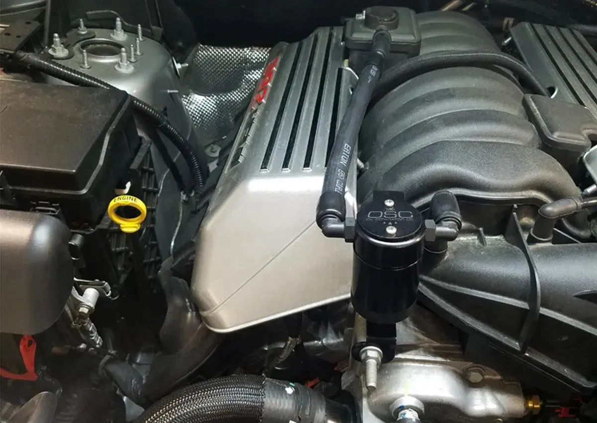 J&L 11-23  Grand Cherokee/ Durango Srt 6.4 L Hemi Passenger Side Oil Separator / Catch Can 3.0 1