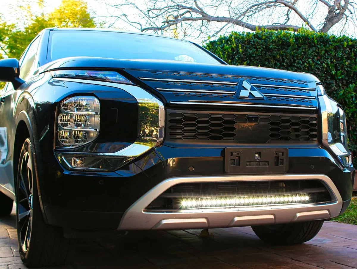 2022+ Mitsubishi Outlander Single 30In Light Bar 1