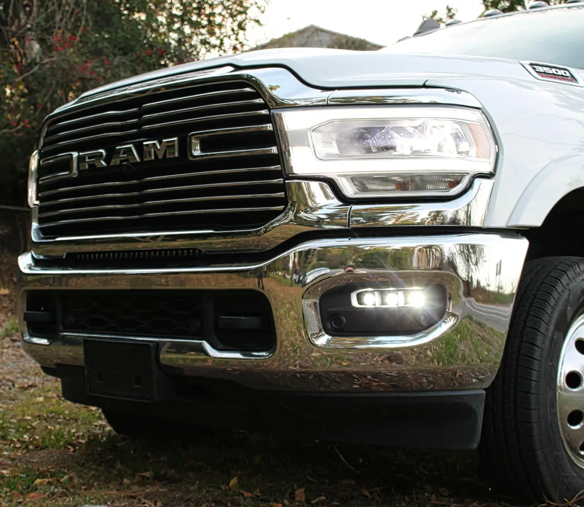2019-2024 Ram 2500/3500 Fog Light Kit 1