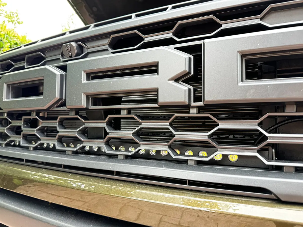 2024+ Ford Ranger Raptor Single 30In Light Bar 2