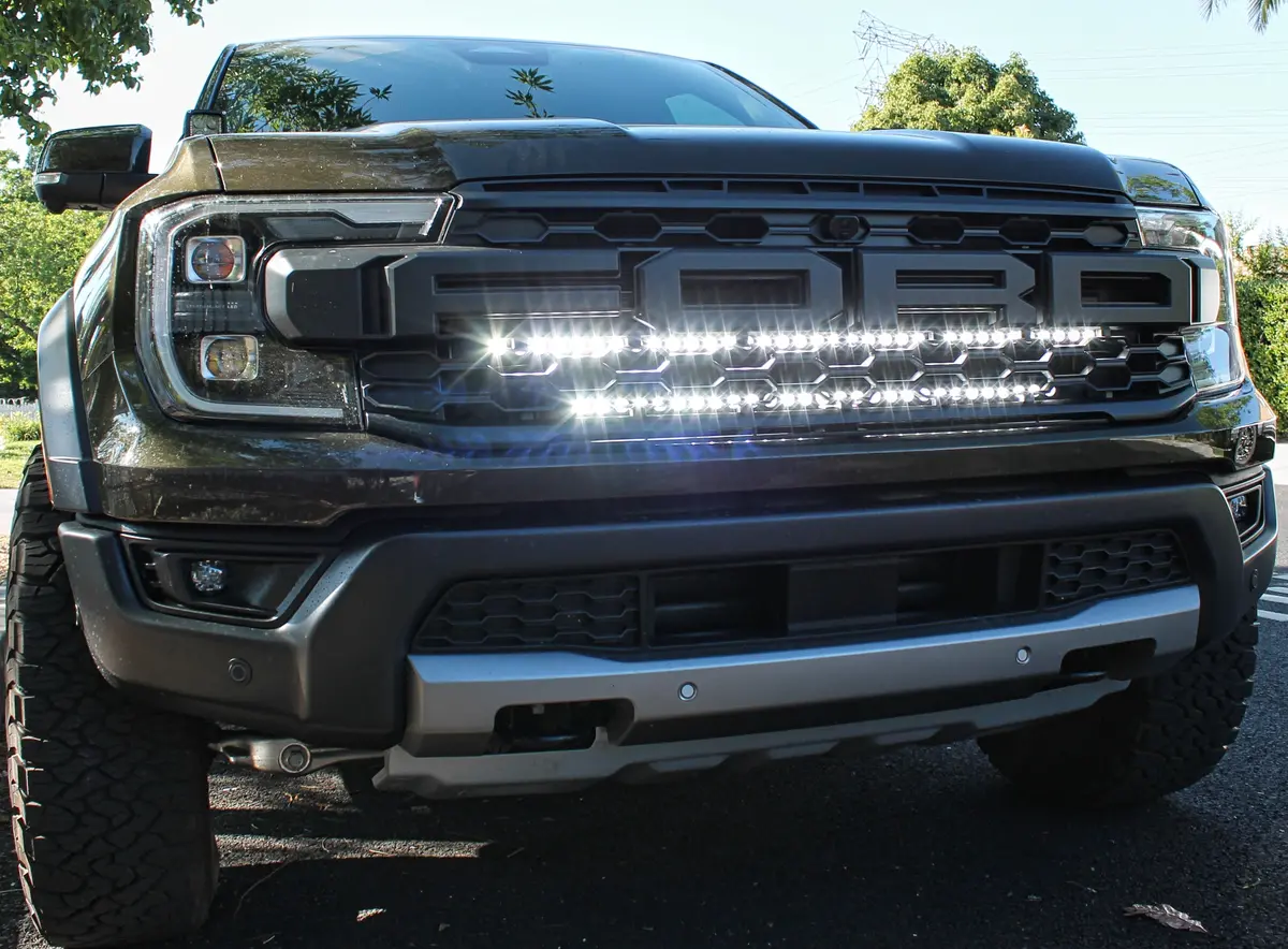 2024+ Ford Ranger Raptor Dual Light Bars 1