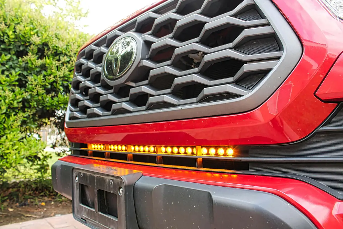 2016-2023 Toyota Tacoma Single 30In Light Bar 2
